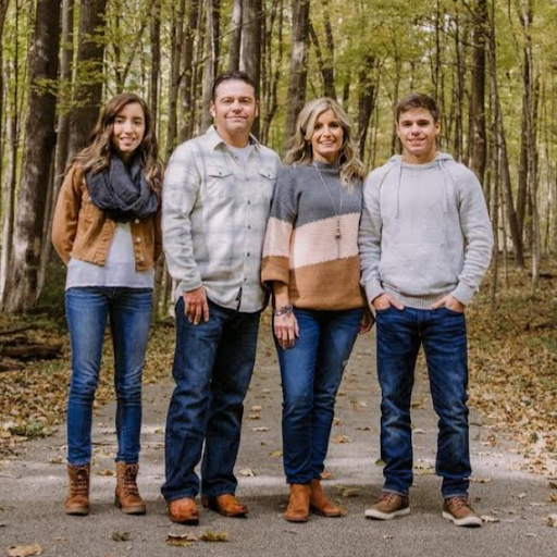 Jason Gean, the owner of Gean Roofing, and his family.